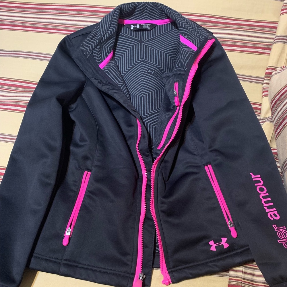 EUC Girl’s Under Amour Jacket L